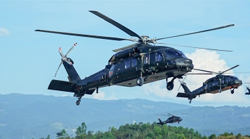 Choppers engage in multi-subject training
