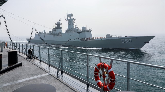 Warships conduct replenishment-at-sea training