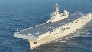 Amphibious assault ship Guangxi conducts basic training drills