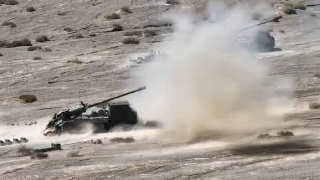 New-type vehicle-mounted howitzer in live-fire drill